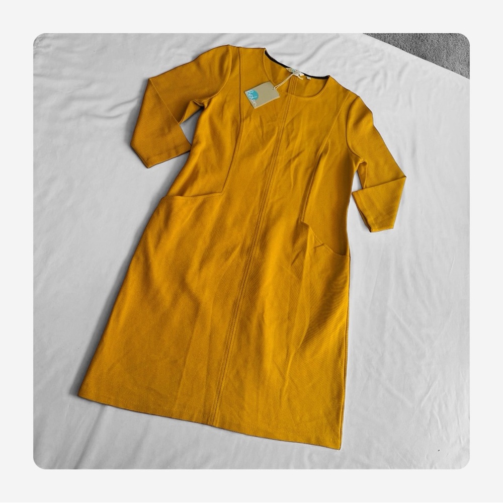 β
NWT Boden Ellen Ottoman 3/4 Sleeves Dress - Yellow β
- Picture 4 of 15